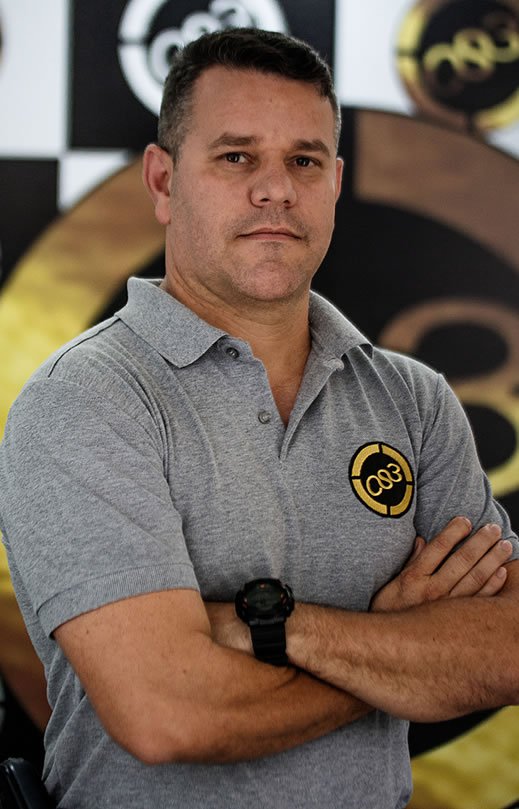 carlos